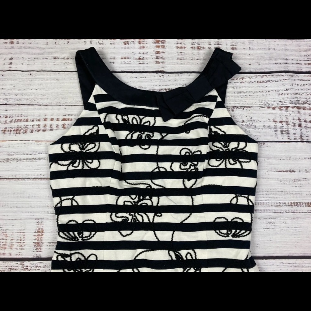 LILLY PULITZER PHOENIX BLACK SWIZZLE STRIPE DRESS EMBROIDERED SZ 4 $278. - Picture 4 of 6